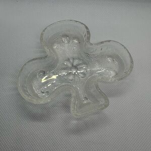 Clear Clover-Shaped Glass Trinket Dish